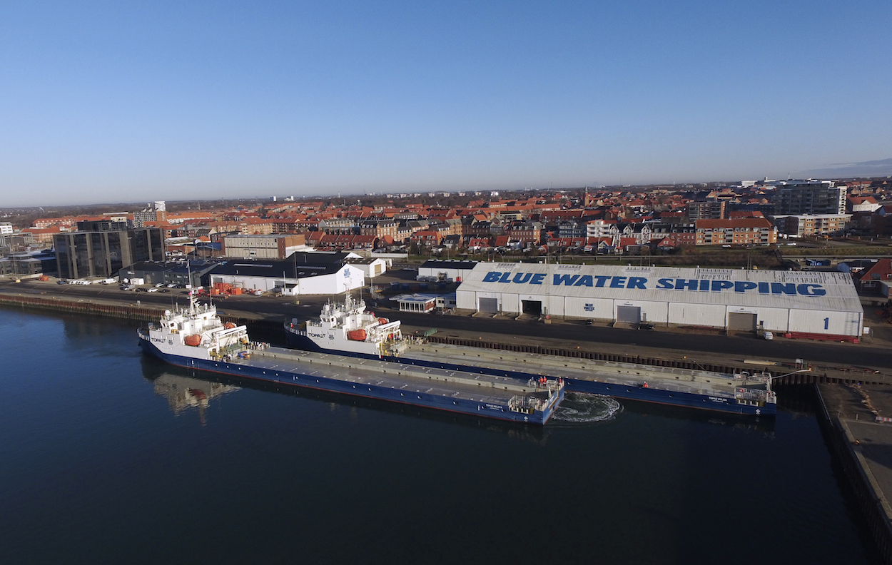 Blue Water Shipping was the winner of the Project Logistics Provider of the Year award for its involvement in the Tengizchevroil (TCO) future growth project-wellhead pressure management project in Kazakhstan.