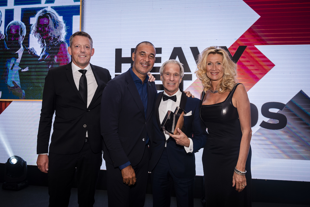 Nicola de Leva, managing director of Grimaldi Belgium, accepted the Environment Award for the initiatives Grimaldi Group has implemented to tackle emissions in the shipping industry.