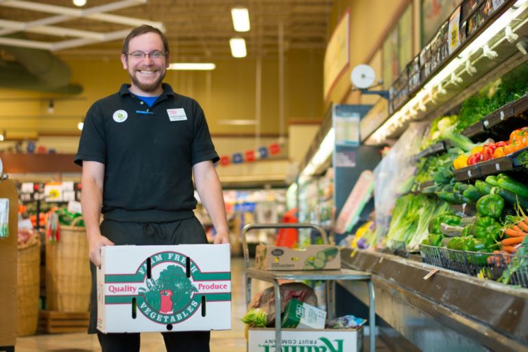 SpartanNash supermarket_produce dept.jpg