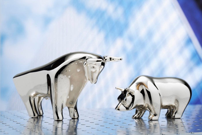 Small bull and bear statues.