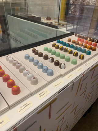 Poppy&Peep Chocolate Counter2