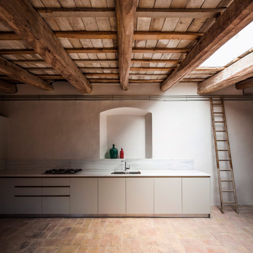 Dirk and the chocolate Factory by Anna & Eugeni Bach