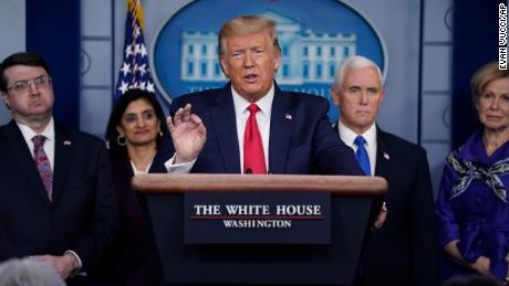 As Trump&#39;s leadership is tested, he turns to states and the private sector