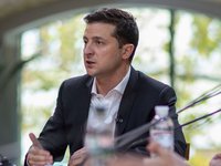 Zelensky signs into laws bills on public procurement of medicines