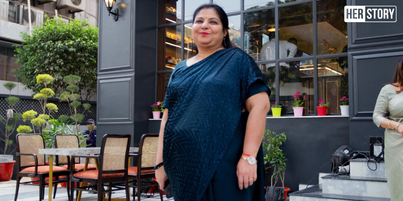 Anjali Mohan, Danbro