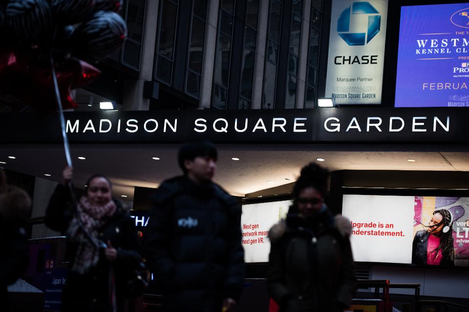 MSG EARNS
