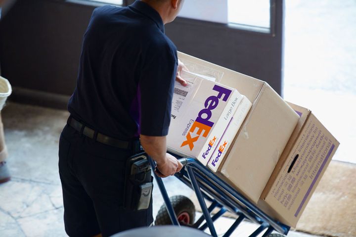 FedEx Surround will provide near-real-time analytics into shipment tracking.
 - Photo: FedEx