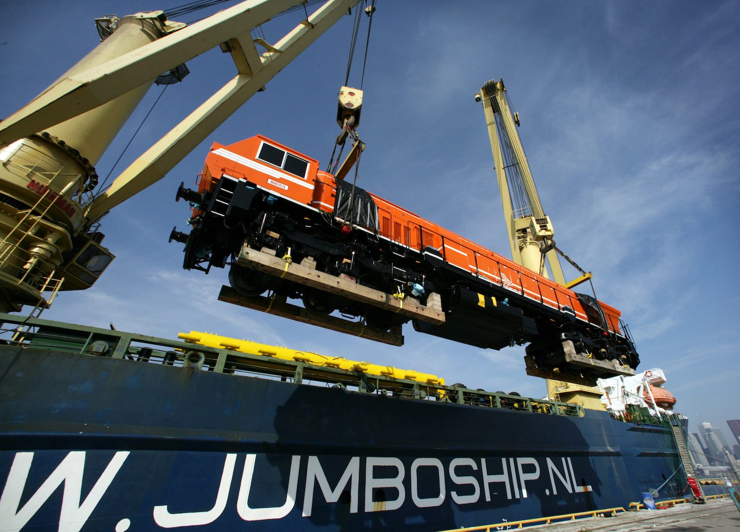 Photo credit: Logistec.