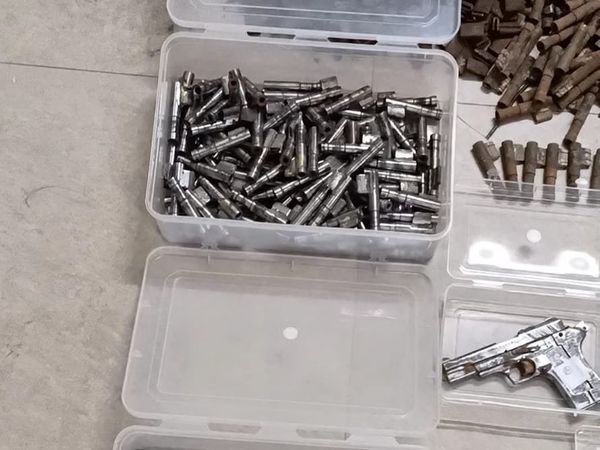 Illegal arms factory