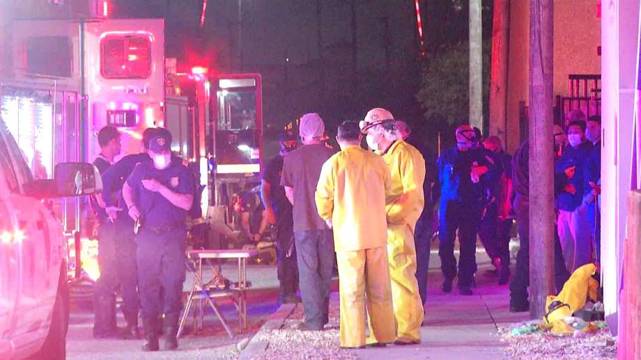 A leaking pipe caused the evacuation at a Southwest Side kielbasa meat factory late Monday night. Photo: Ken Branca