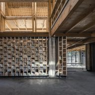 Party and Public Service Center of Yuanheguan Village by LUO studio in China