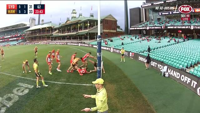 12-point play ignites SCG