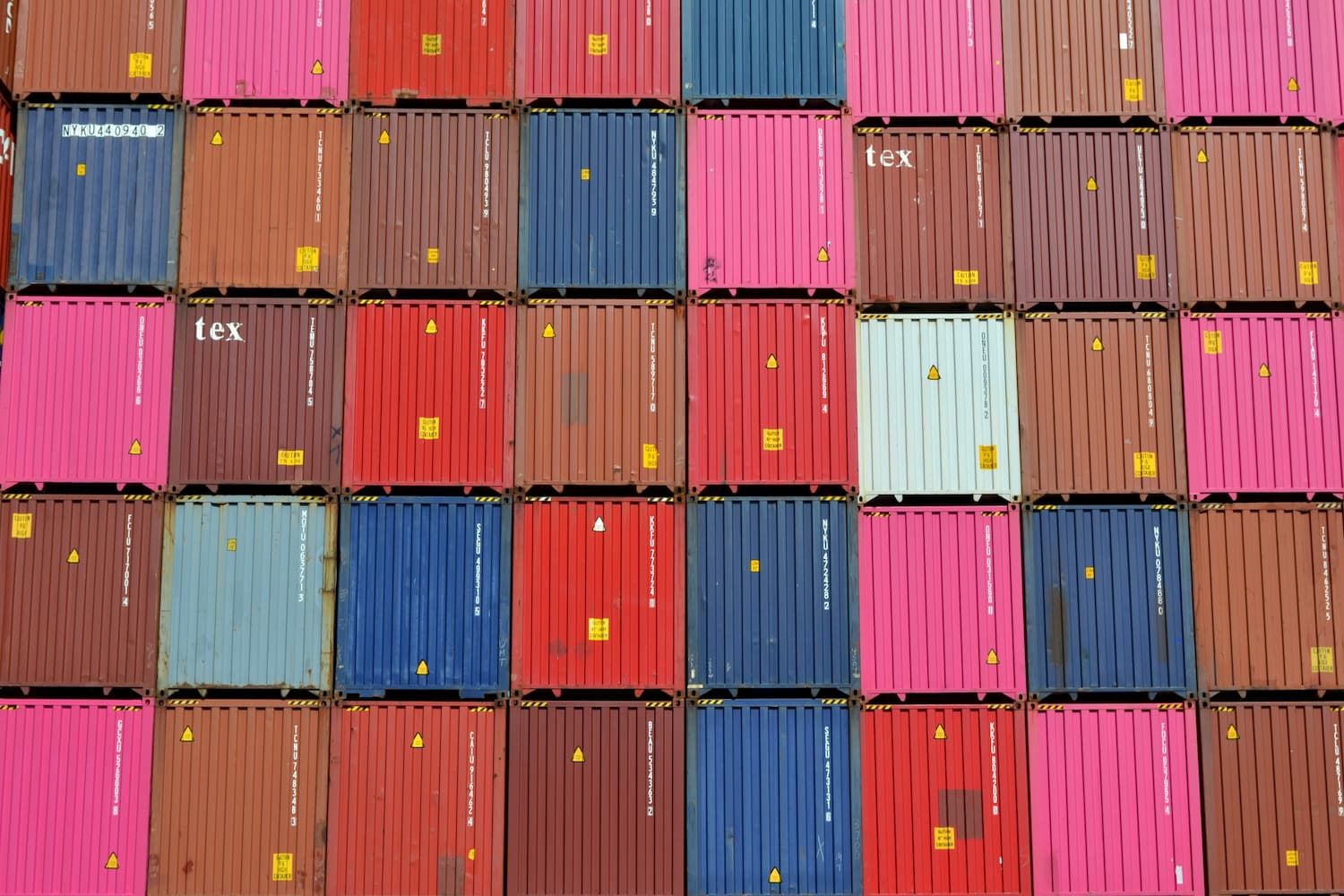 port-of-rotterdam-container-handling_42370.jpg