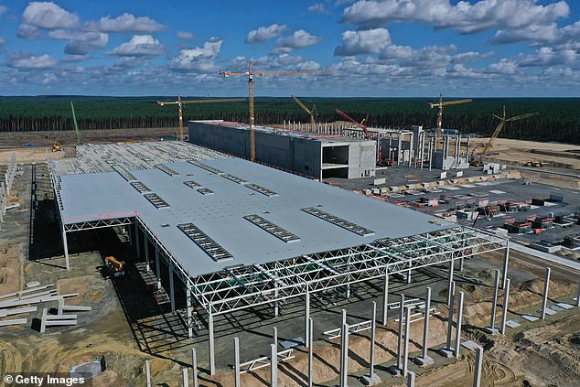 Europe is improving its position on the supply chain, with a boom in cell plants across the continent. Tesla is currently building its Gigafactory 4 vehicle plant in Berlin