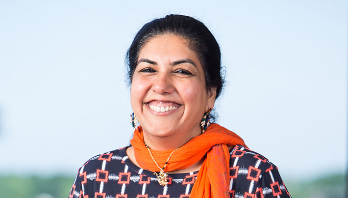 Roopa 0
