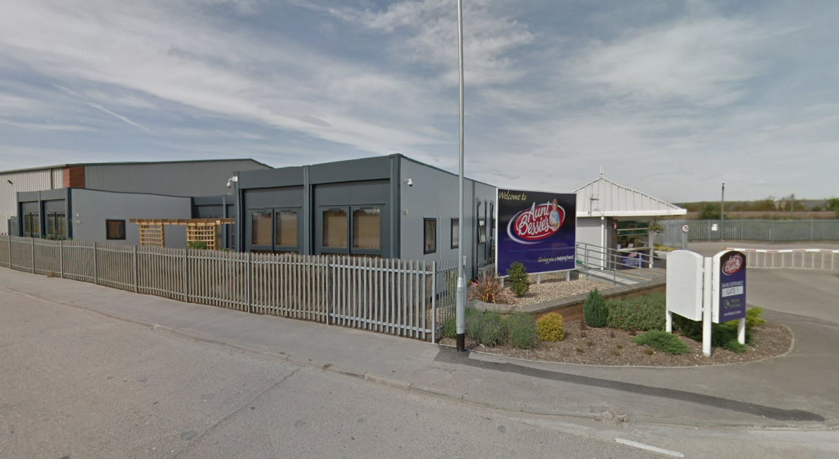 An Aunt Bessie's factory worker has died after a coronavirus outbreak was confirmed at the Freightliner Road factory in Hull