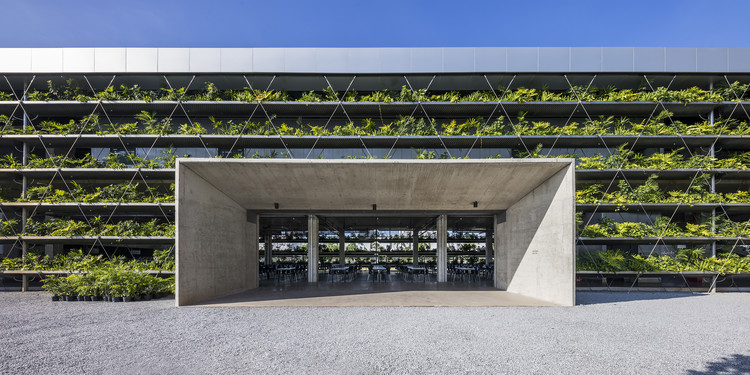 Jakob Factory / G8A Architecture & Urban Planning + rollimarchini architekten, © Hiroyuki Oki