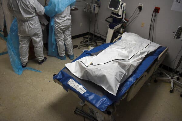 One of the more than 300,000 coronavirus deaths in the U.S., a patient who died at United Memorial Medical Center in Houston, was covered before being removed from the ICU.