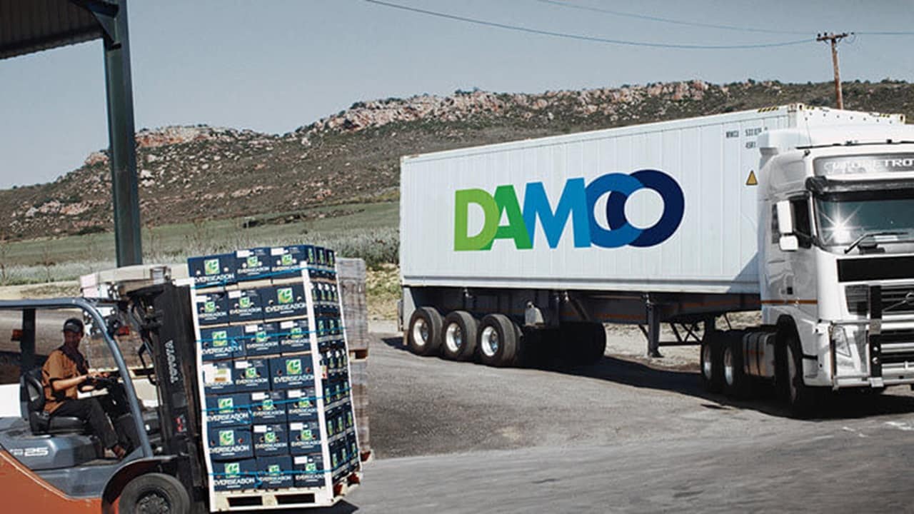 A DAMCO truck nears a loading dock. (Photo: A.P. Møller - Mærsk)