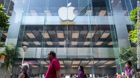 Apple suspends new business with iPhone supplier that used students on night shifts