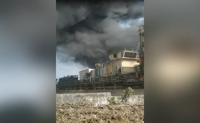 At Least 7 Injured In Huge Fire At Drug Factory In Hyderabad At Least 7 Injured In Huge Fire At Drug Factory In Hyderabad