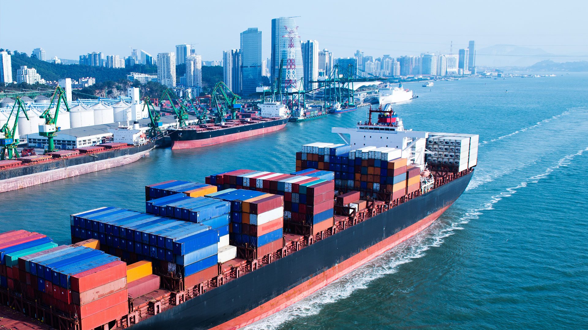 Ocean Freight Services - Logistics | Advantis