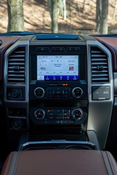 2020 Ford F350 Tremor center stack