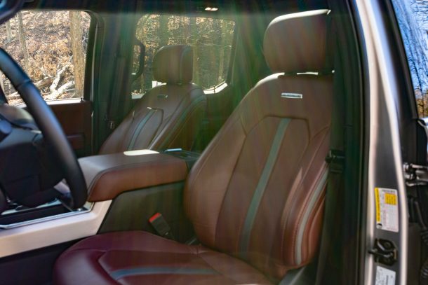 2020 Ford F350 Tremor front seat
