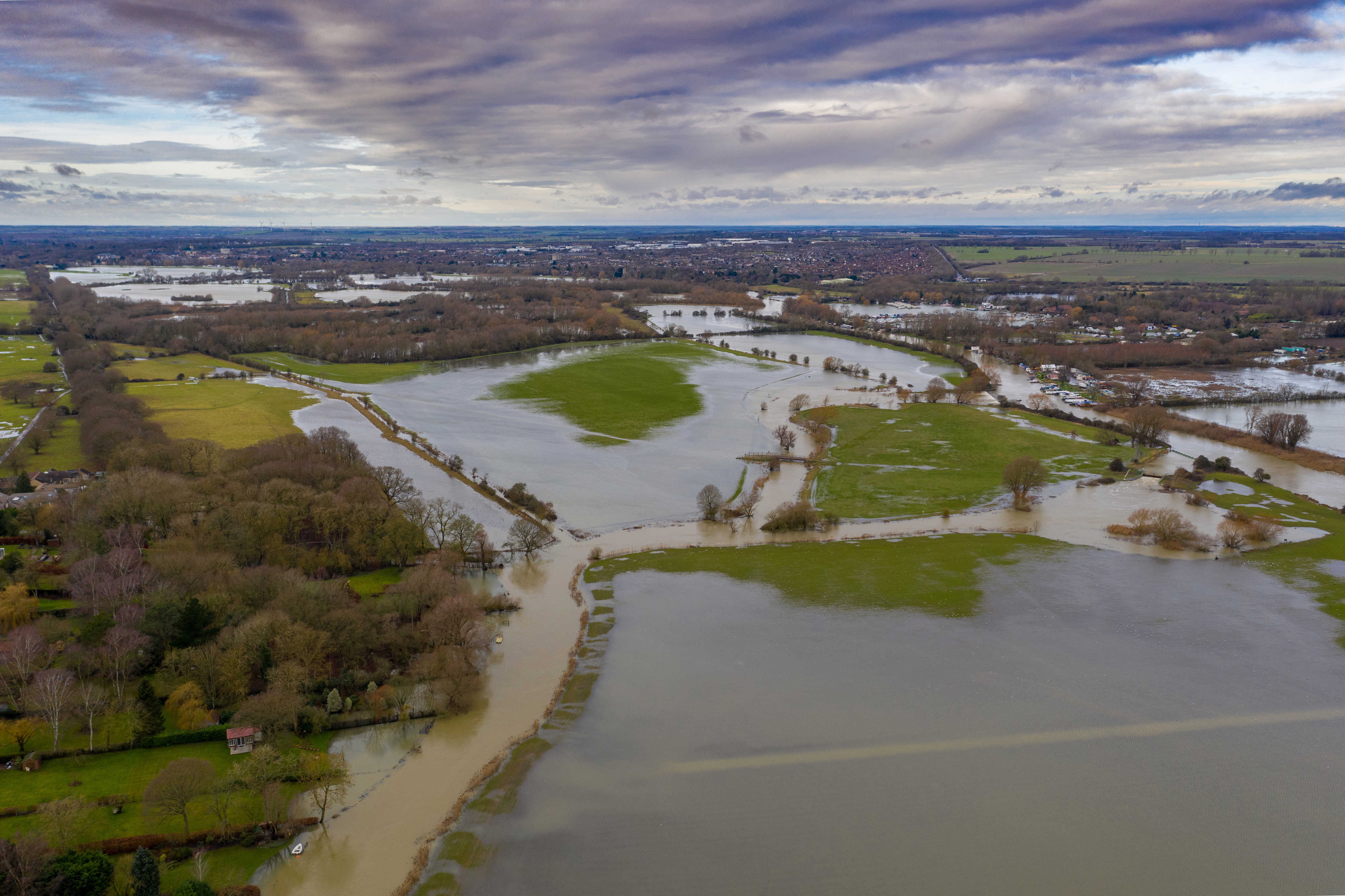 The River Great Ouse burst its banks yesterday flooding surrounding fields around Hemingford in Cambridgeshire