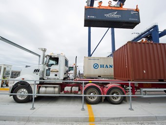 C.H. Robinson highlights logistics risk survey findings