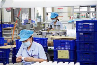 IT companies in China will keep production going during the holidays