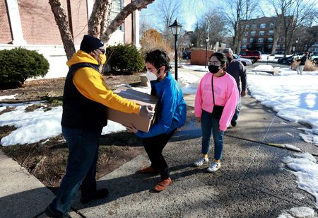 Emergency food distribution