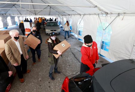 Emergency food distribution