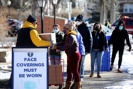 Emergency food distribution
