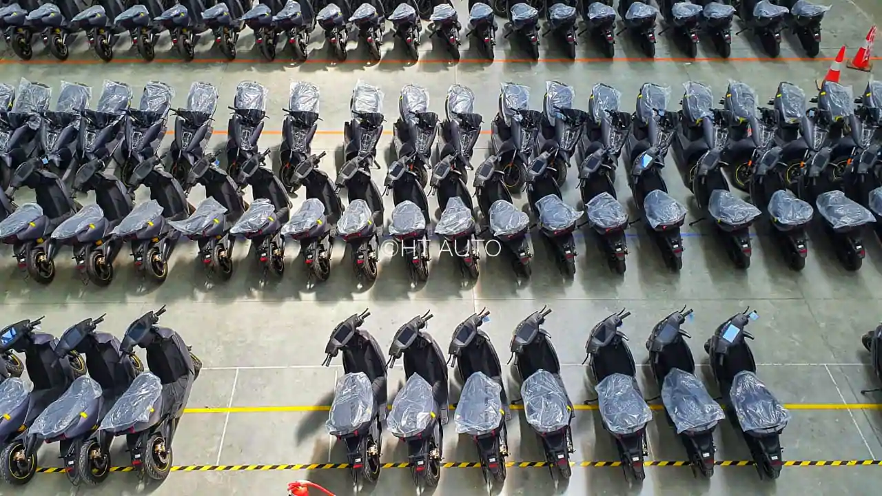 Ather 450X units lined up at the company's Hosur facility. (Photo: Sabyasachi Dasgupta/HT Auto) Ather 450X units lined up at the company's Hosur facility. (Photo: Sabyasachi Dasgupta/HT Auto)