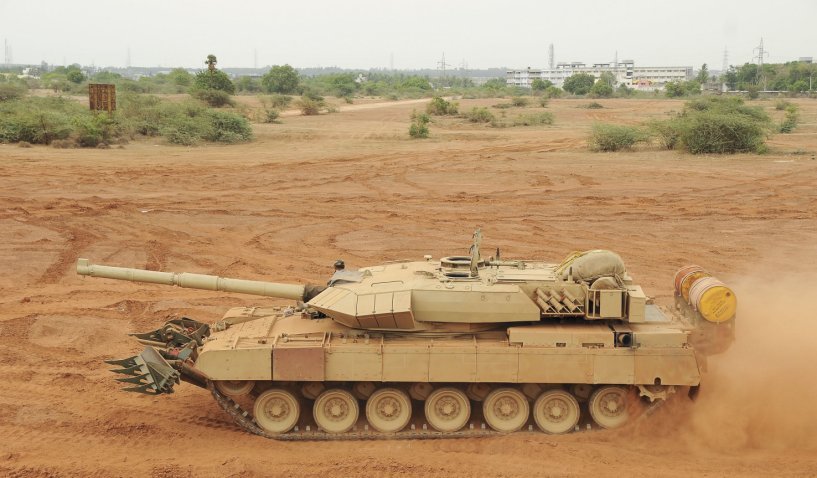 This image shows the Arjun Mk 2 MBT, which is currently under development. India’s MoD approved on 23 February the procurement of 118 units of the Mk 1A variant, which is an interim step between this and the original Mk 1. It is understood that the Mk 1A incorporates some of the Mk 2 improvements, including mine ploughs and additional explosive reactive armour. (DRDO)