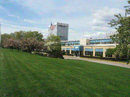 Mondel&#x000113;z International plant in Fair lawn