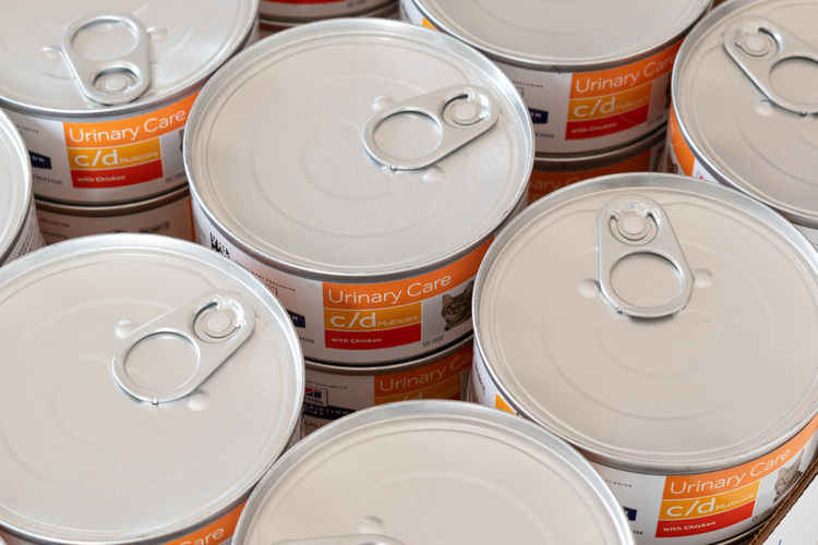 Hill's urinary health canned cat food 