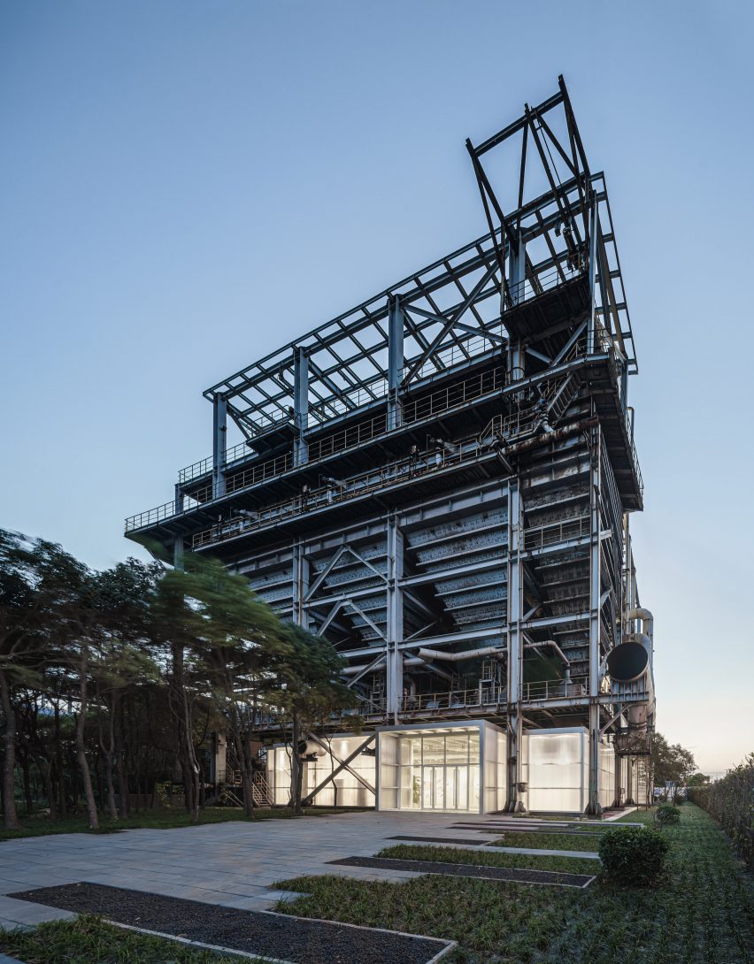Exterior of Baoshan WTE Exhibition Center by Kokaistudios