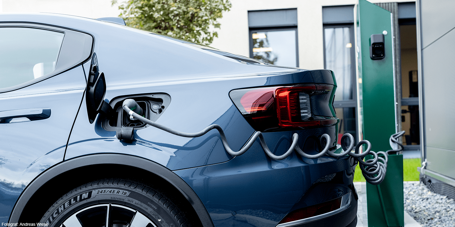 Electric vehicle transition puts 60,000 Italian jobs at risk, union says