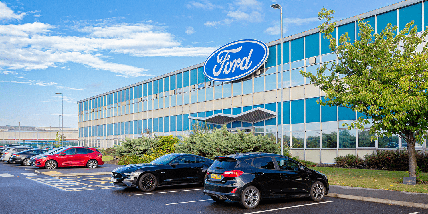 Ford partners with Salesforce to expand software business