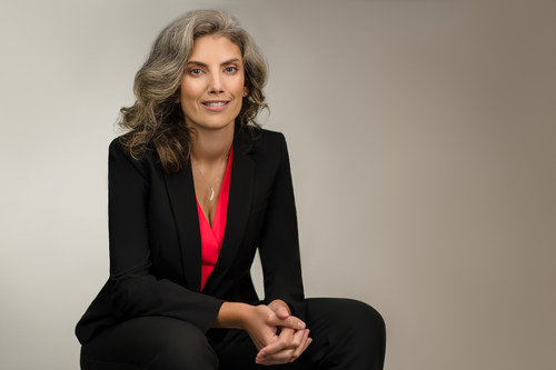 Stephanie E. Lokker, MS, LSSB, former Big 3-&-Big 4, is the managing partner of Lockerbie & Co., a management consulting firm that specializes in strategic organizational planning and driving sustainable execution in order to enhance a corporation’s performance and satisfaction.