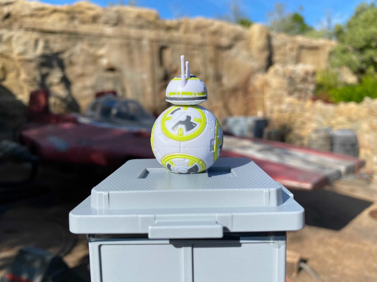 wdw-droid-factory-mystery-crate-action-figures-41-4925448