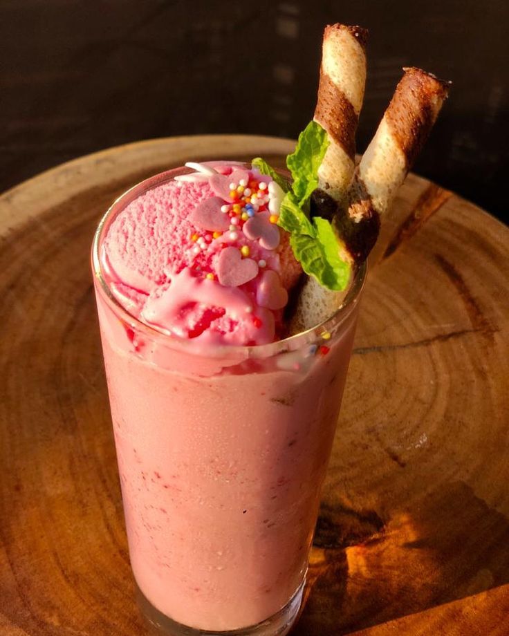 Best Strawberry Milkshakes Near Me generatles