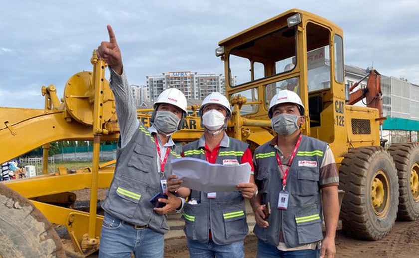 Businesses use innovation, technology to overcome economic depression in pandemic ảnh 1