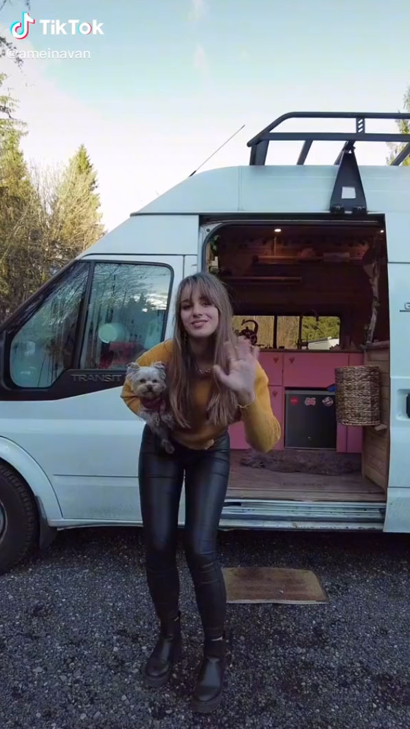 Savvy Amélise Burr turned this old transit van into a stylish home