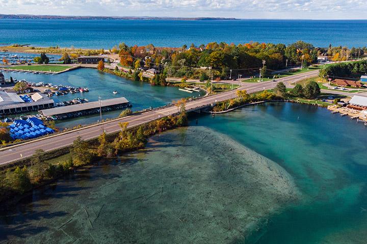 Elk Rapids, MI. Photo by Elise Cates on Unsplash.