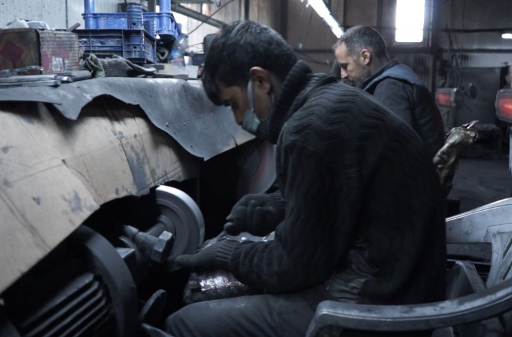 door handles polishing