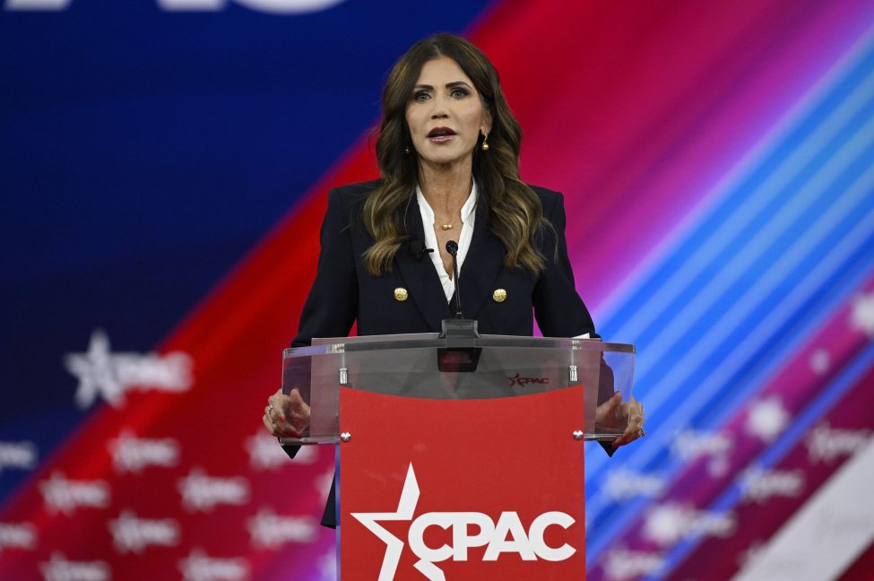 S.D. Gov. Noem says Biden's Ukraine response shows 'weakness' in CPAC speech