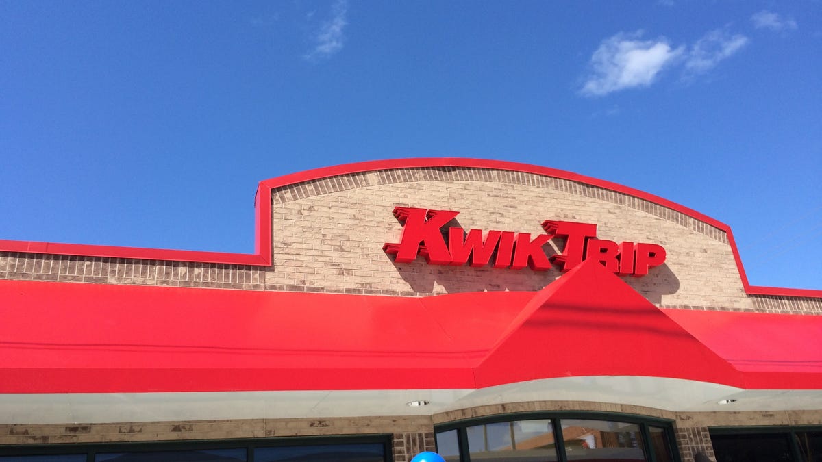Kwik Trip says coffee cup shortage is result of supply chain issues